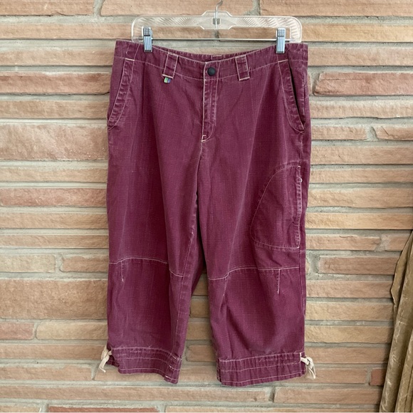REI Pants - REI Women’s Hiking Capris Burgundy Size 12